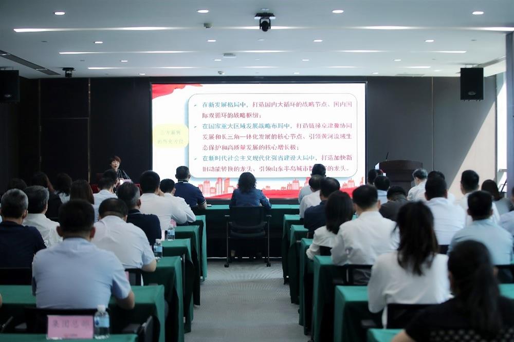 牢记嘱托 砥砺前行！市第十二次党代会精神宣讲团走进bevictor伟德集团